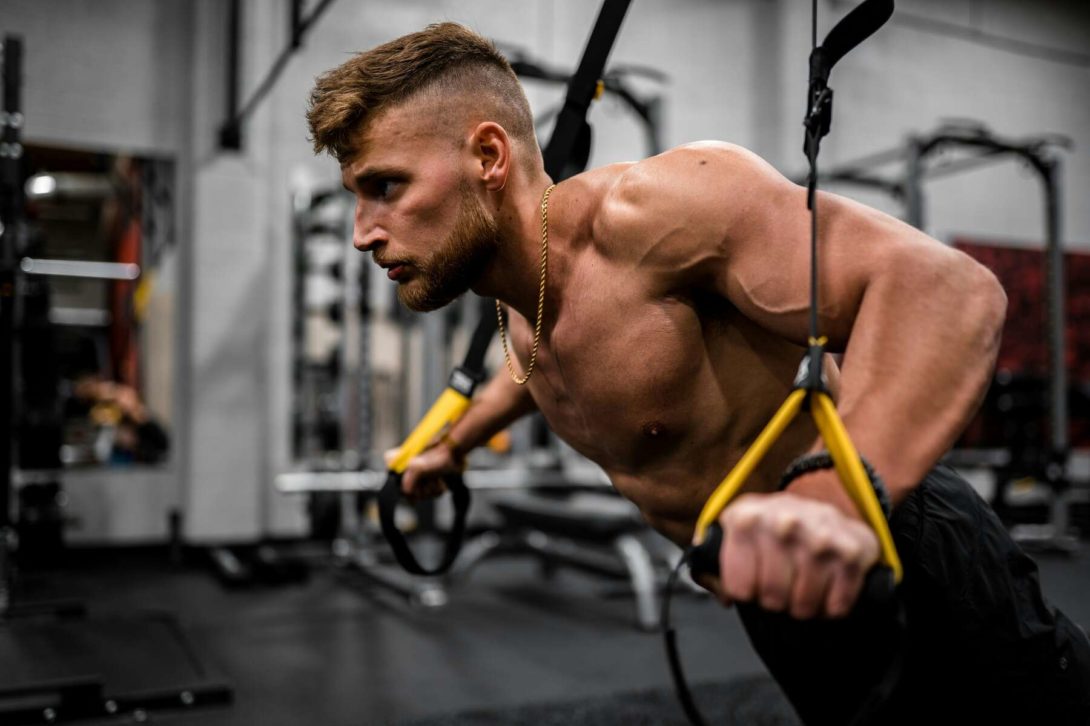 Vascular man working out in gym