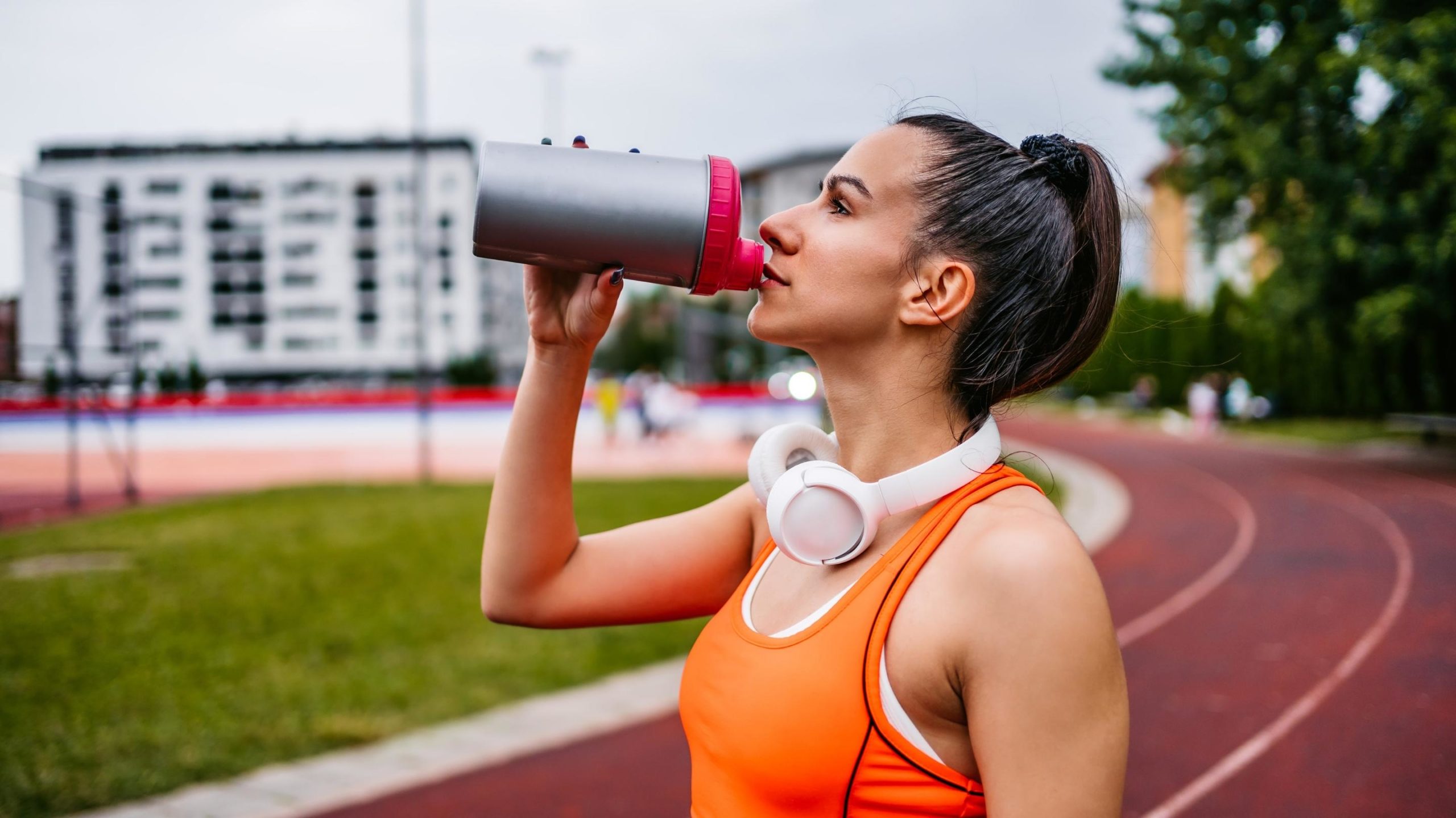 A Runner's Guide to Electrolytes: When to Take Them and How Much